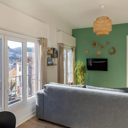 L' Oriol A Apartment *